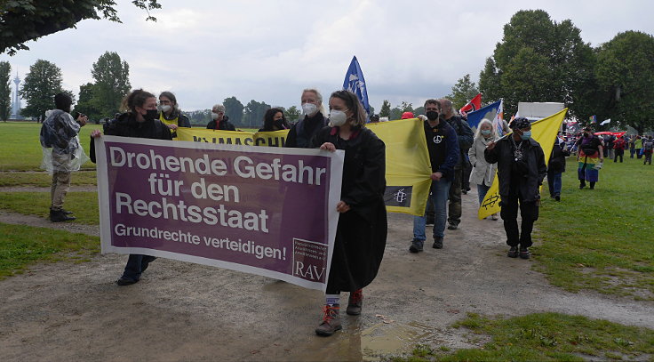 © www.mutbuergerdokus.de: 'Versammlungsgesetz NRW stoppen! Grundrechte erhalten! Jetzt erst recht!'