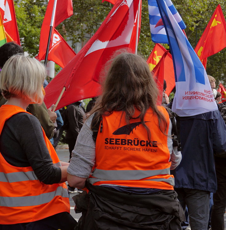 © www.mutbuergerdokus.de: 'Versammlungsgesetz NRW stoppen! Grundrechte erhalten! Jetzt erst recht!'