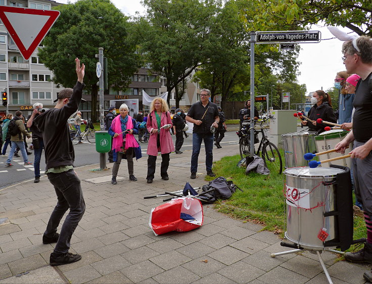 © www.mutbuergerdokus.de: 'Versammlungsgesetz NRW stoppen! Grundrechte erhalten! Jetzt erst recht!'