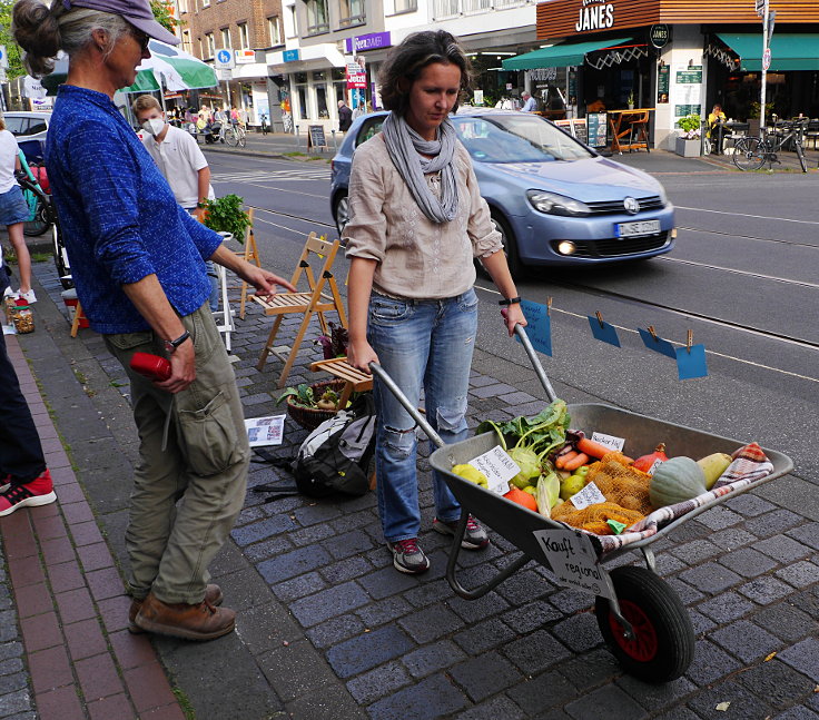 © www.mutbuergerdokus.de: PARK(ing) Day Düsseldorf