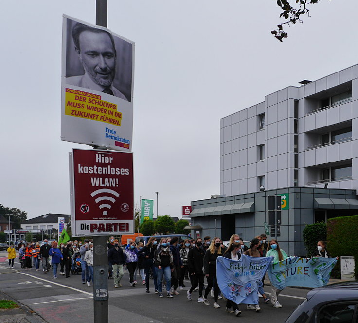 © www.mutbuergerdokus.de: Fridays for Future Willich: 'Globaler Klimastreik #AlleFürsKlima'