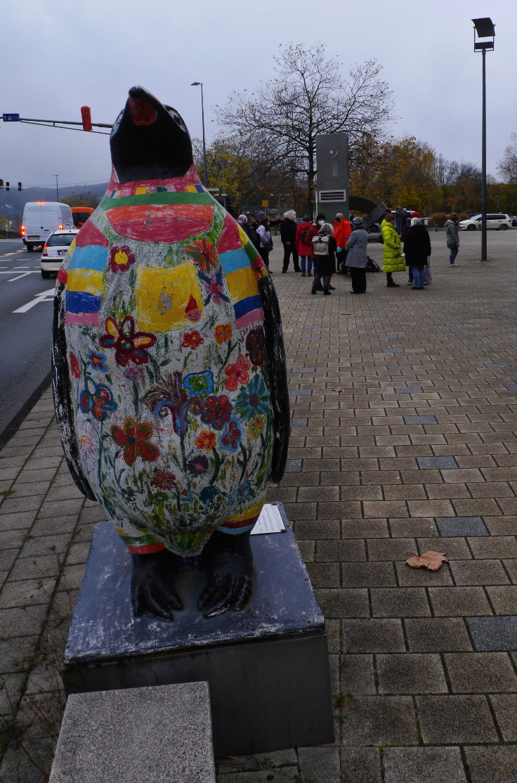 © www.mutbuergerdokus.de: Osterholz Bleibt! Mahnwache vor der Historischen Stadthalle