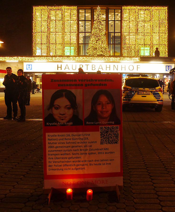 © www.mutbuergerdokus.de: Mahnwache 'Missing and Murdered Indigenous Women and Girls (MMIWG)'