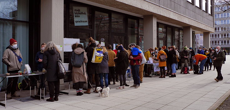 © www.mutbuergerdokus.de: 'Mini-Saatgutfestival Köln'