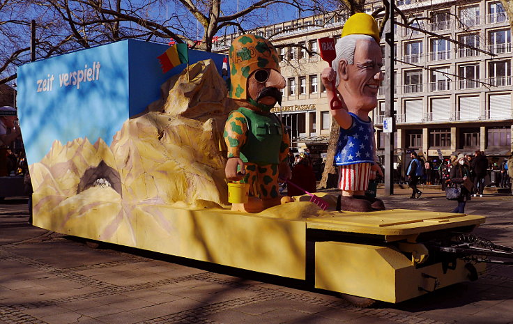 © www.mutbuergerdokus.de: Friedens-Demo an Rosenmontag