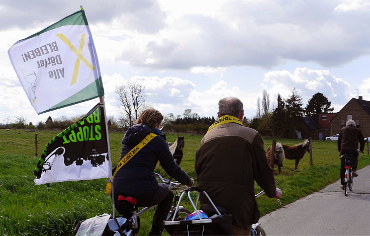 © www.mutbuergerdokus.de: Radtour an den bedrohten Dörfern