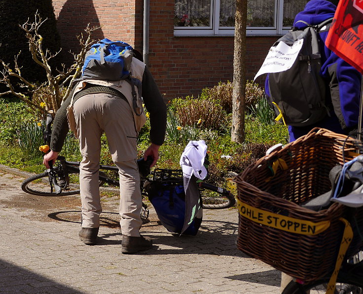 © www.mutbuergerdokus.de: Radtour an den bedrohten Dörfern