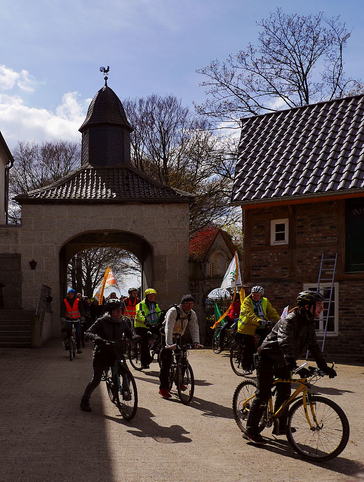 © www.mutbuergerdokus.de: Radtour an den bedrohten Dörfern