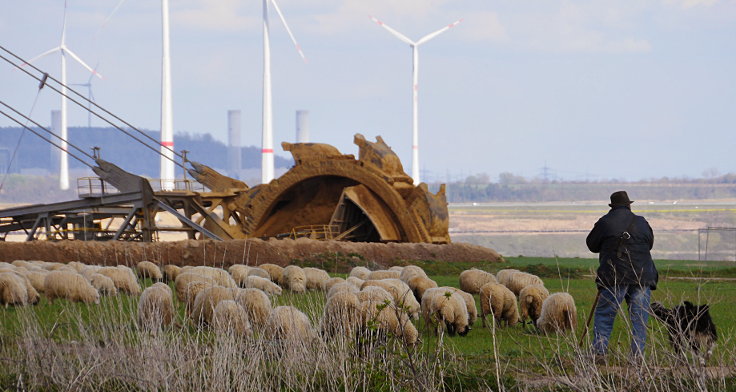 © www.mutbuergerdokus.de: Radtour an den bedrohten Dörfern