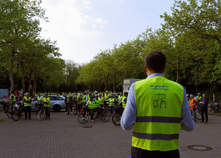 © www.mutbuergerdokus.de: 3. 'Meerbuscher Radnacht'