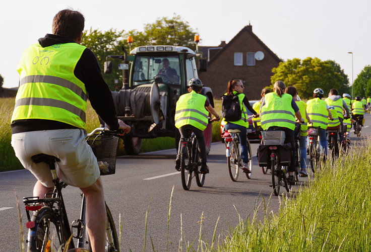 © www.mutbuergerdokus.de: 3. 'Meerbuscher Radnacht'