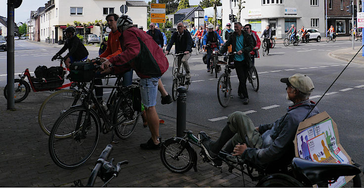 © www.mutbuergerdokus.de: 8. 'ADFC Fahrrad*Sternfahrt NRW'