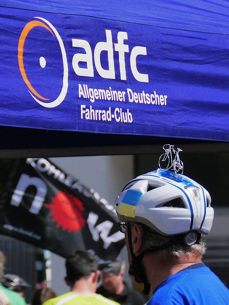 © www.mutbuergerdokus.de: 8. 'ADFC Fahrrad*Sternfahrt NRW'