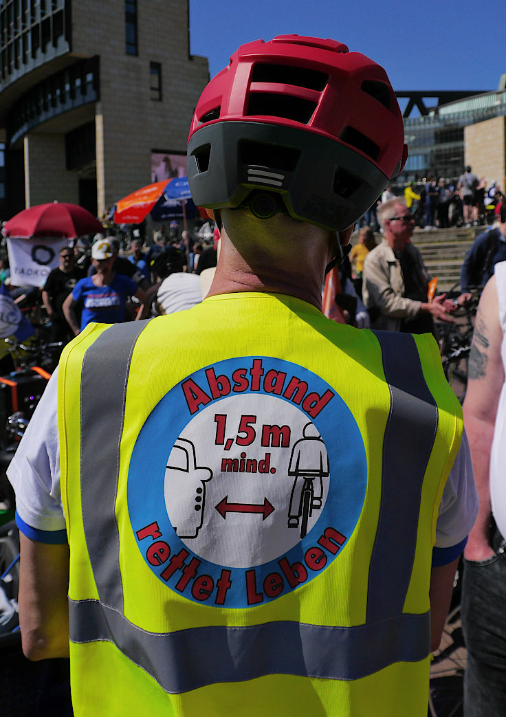 © www.mutbuergerdokus.de: 8. 'ADFC Fahrrad*Sternfahrt NRW'