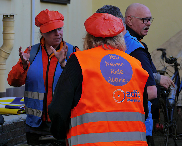 © www.mutbuergerdokus.de: 8. 'ADFC Fahrrad*Sternfahrt NRW'