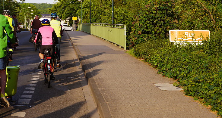 © www.mutbuergerdokus.de: 90. 'Critical Mass Düren'