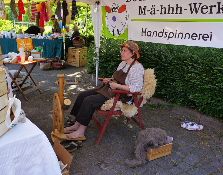 © www.mutbuergerdokus.de: 28. 'Ökomarkt Meerbusch'