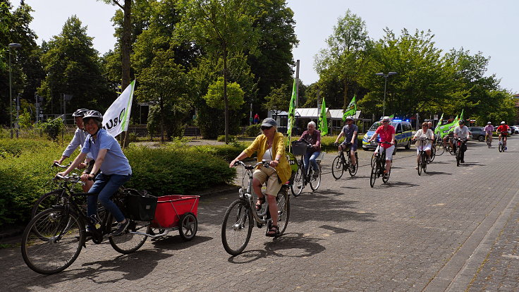 © www.mutbuergerdokus.de: BUND Meerbusch: Fahrraddemo '#MobilitätswendeJetzt!'