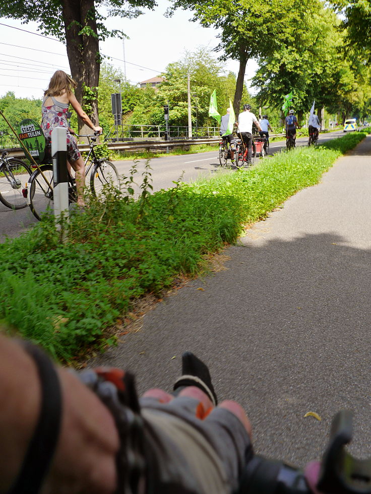 © www.mutbuergerdokus.de: BUND Meerbusch: Fahrraddemo '#MobilitätswendeJetzt!'