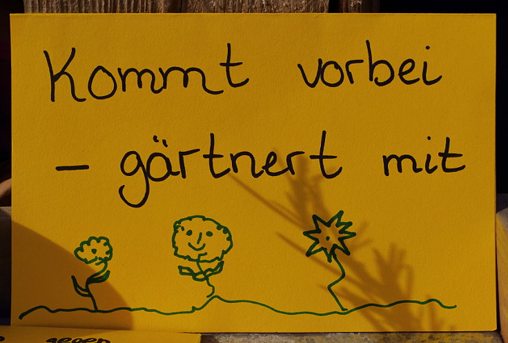 © www.mutbuergerdokus.de: Sommerfest bei 'düsselgrün'