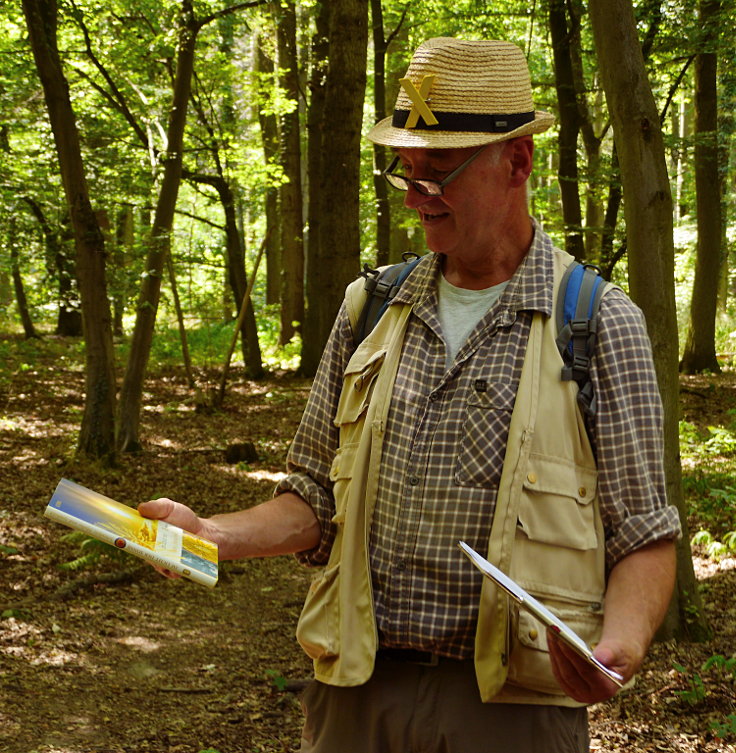 © www.mutbuergerdokus.de: 99 Monate Sonntagsspaziergänge 'Wald statt Kohle'