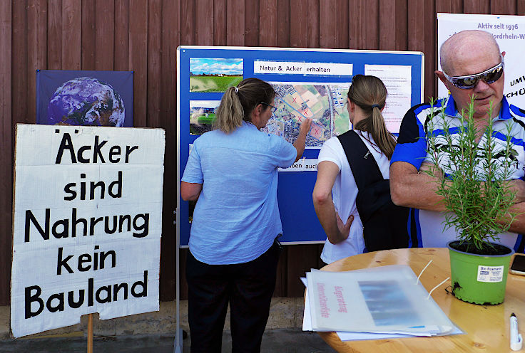 © www.mutbuergerdokus.de: Hof am Deich: Hoffest 'Bio trifft Kultur'