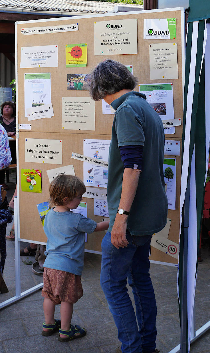 © www.mutbuergerdokus.de: Hof am Deich: Hoffest 'Bio trifft Kultur'