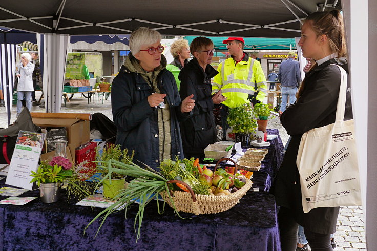 © www.mutbuergerdokus.de: 4. Woche der Nachhaltigkeit Neuss: 6. Umweltmarkt