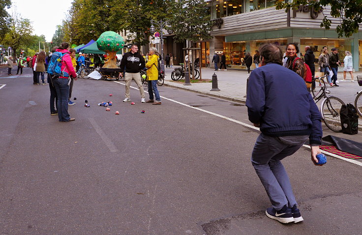 © www.mutbuergerdokus.de: 'Park(ing) Day Düsseldorf'