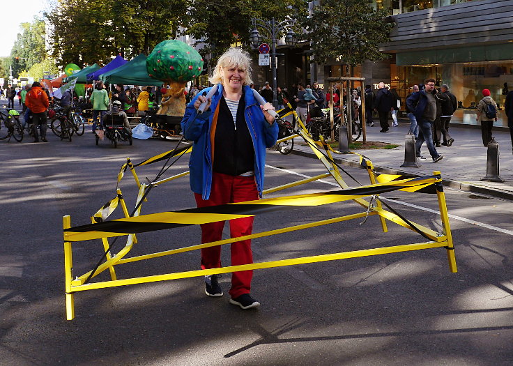 © www.mutbuergerdokus.de: 'Park(ing) Day Düsseldorf'