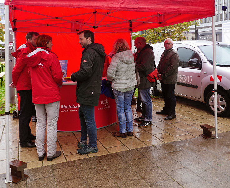 © www.mutbuergerdokus.de: Eröffnung der 3. MobilitätStation in Düsseldorf