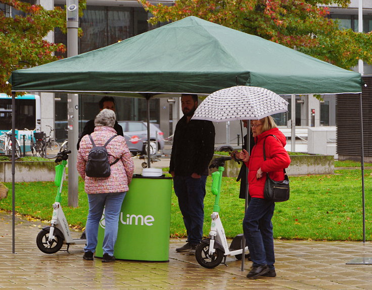 © www.mutbuergerdokus.de: Eröffnung der 3. MobilitätStation in Düsseldorf