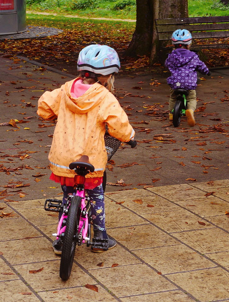 © www.mutbuergerdokus.de: Eröffnung der 3. MobilitätStation in Düsseldorf