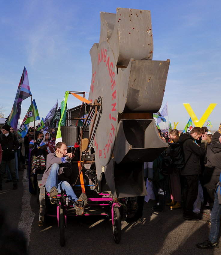 © www.mutbuergerdokus.de: Demonstration 'Lützerath schützen - 1,5 Grad-Grenze einhalten!'