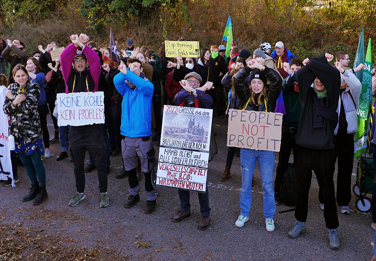 © www.mutbuergerdokus.de: Demonstration 'Lützerath schützen - 1,5 Grad-Grenze einhalten!'