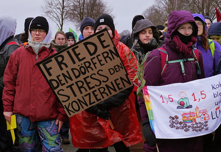 © www.mutbuergerdokus.de: Demonstration 'Auf nach Lützerath! Gegen die Räumung - für Kohleausstieg & Klimagerechtigkeit'