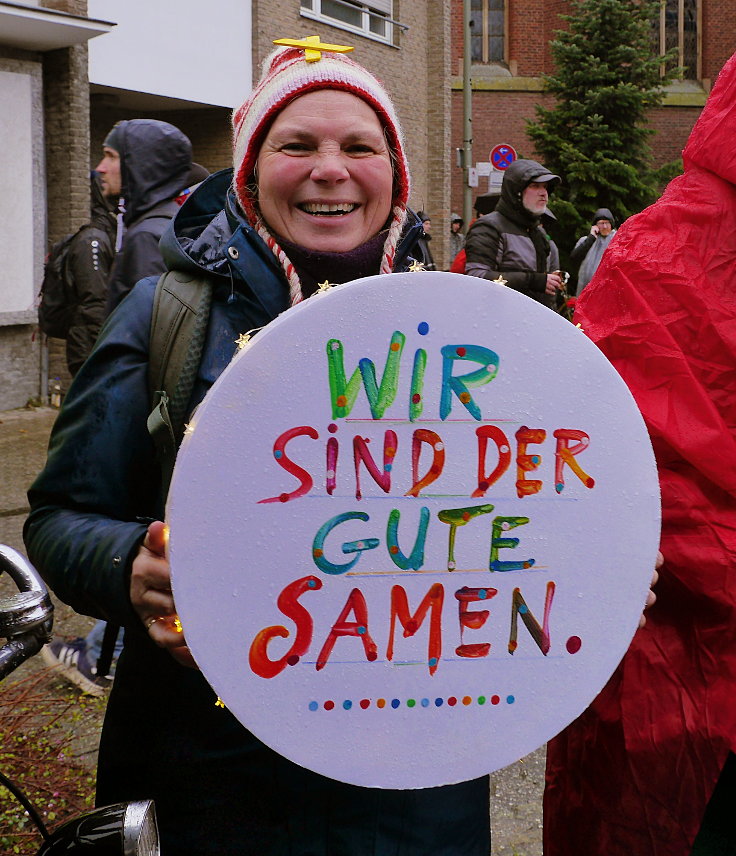 © www.mutbuergerdokus.de: Demonstration 'Auf nach Lützerath! Gegen die Räumung - für Kohleausstieg & Klimagerechtigkeit'