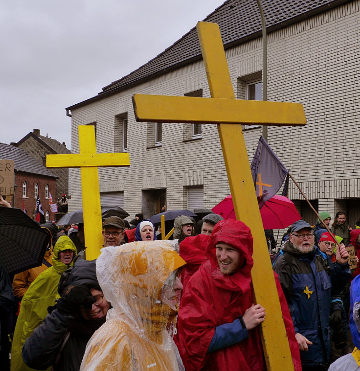 © www.mutbuergerdokus.de: Demonstration 'Auf nach Lützerath! Gegen die Räumung - für Kohleausstieg & Klimagerechtigkeit'