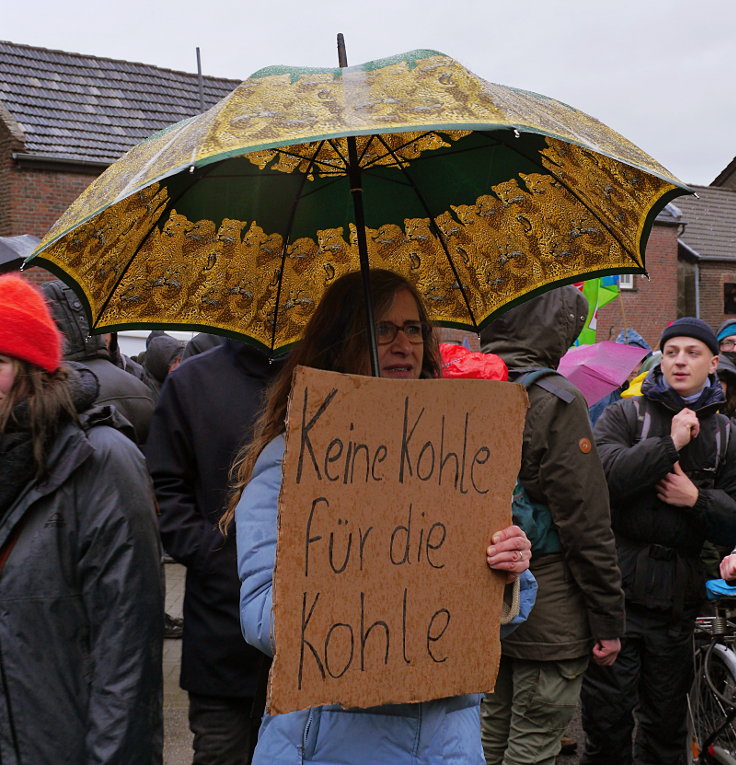 © www.mutbuergerdokus.de: Demonstration 'Auf nach Lützerath! Gegen die Räumung - für Kohleausstieg & Klimagerechtigkeit'