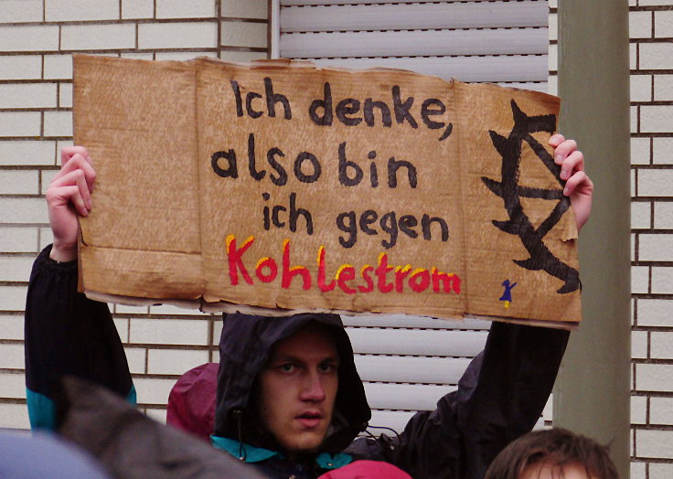 © www.mutbuergerdokus.de: Demonstration 'Auf nach Lützerath! Gegen die Räumung - für Kohleausstieg & Klimagerechtigkeit'