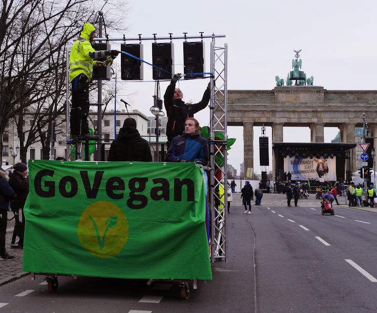 © www.mutbuergerdokus.de: Demonstration 'WIR HABEN ES SATT!'