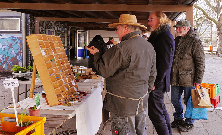 © www.mutbuergerdokus.de: 7. 'Saatgut-Festival Düsseldorf'