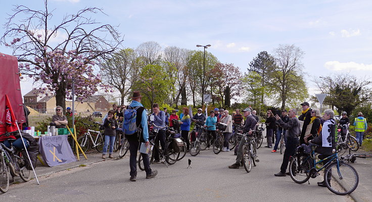 © www.mutbuergerdokus.de: Wald statt Kohle - Radtour rund um Manheim, Morschenich und den Hambacher Wald