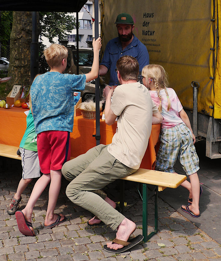 © www.mutbuergerdokus.de: 5. 'Woche der Nachhaltigkeit': 7. Umweltmarkt