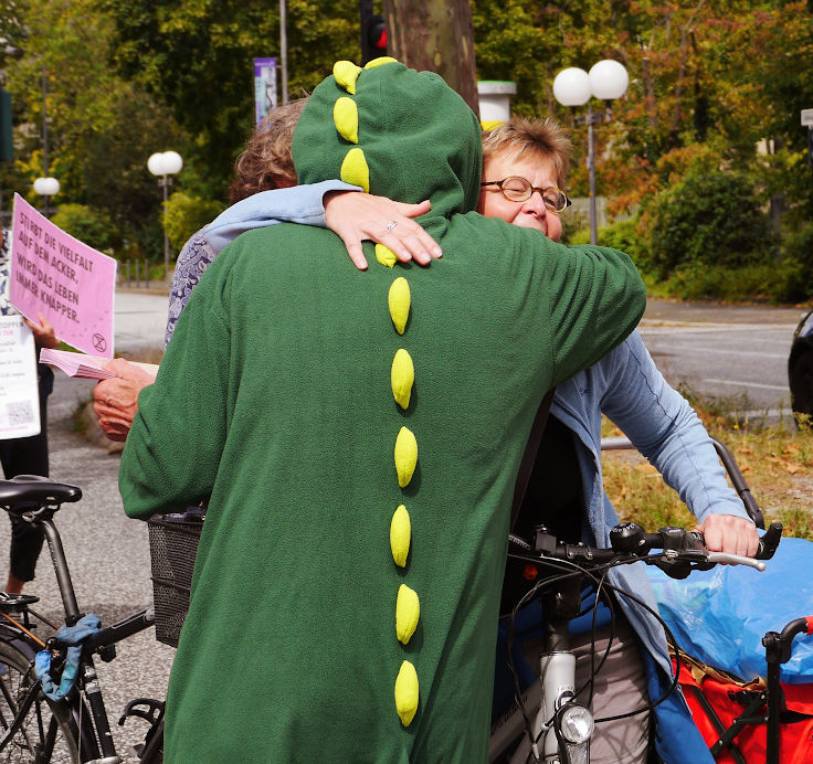 © www.mutbuergerdokus.de: Extinction Rebellion Bonn: Großdemonstration 'JETZT Notstand Artensterben ausrufen!'