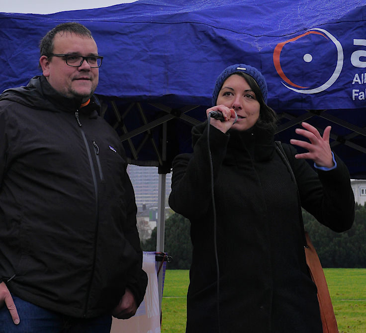 © www.mutbuergerdokus.de: 'Fahrrad-Demonstration zum 10-jährigen Jubiläum der unrealisierten Radschnellwege in NRW auf der Strecke des künftigen Radwegs von Frechen nach Köln'