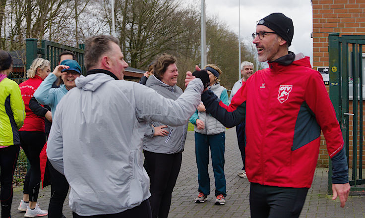 © www.mutbuergerdokus.de: 7. Meerbuscher Silvesterlauf