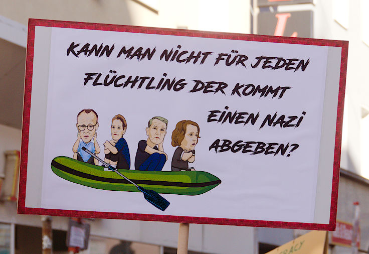 © www.mutbuergerdokus.de: Demo und Kundgebung 'Nie wieder ist jetzt! Für Demokratie und Rechtsstaat!'