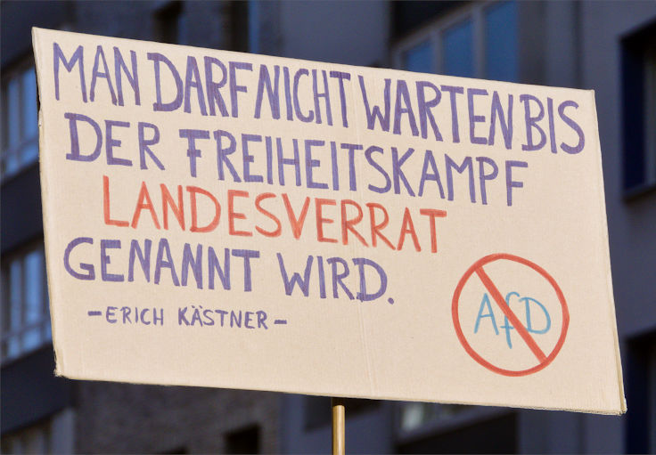 © www.mutbuergerdokus.de: Demo und Kundgebung 'Nie wieder ist jetzt! Für Demokratie und Rechtsstaat!'