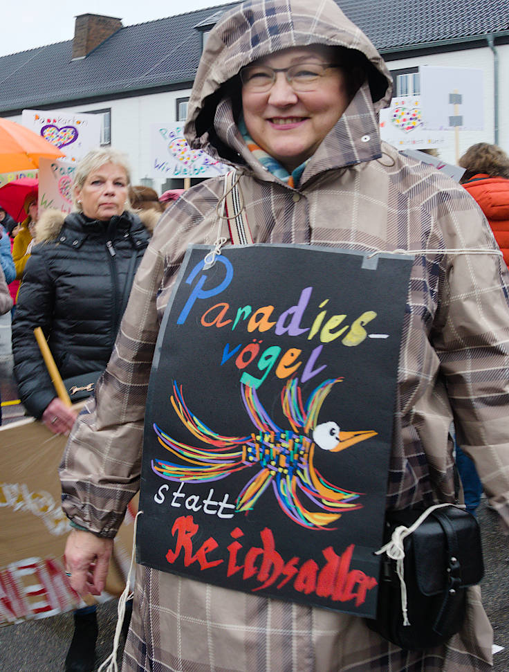 © www.mutbuergerdokus.de: Meerbusch gegen Rechts: Kundgebung 'Für Demokratie und Zusammenhalt'